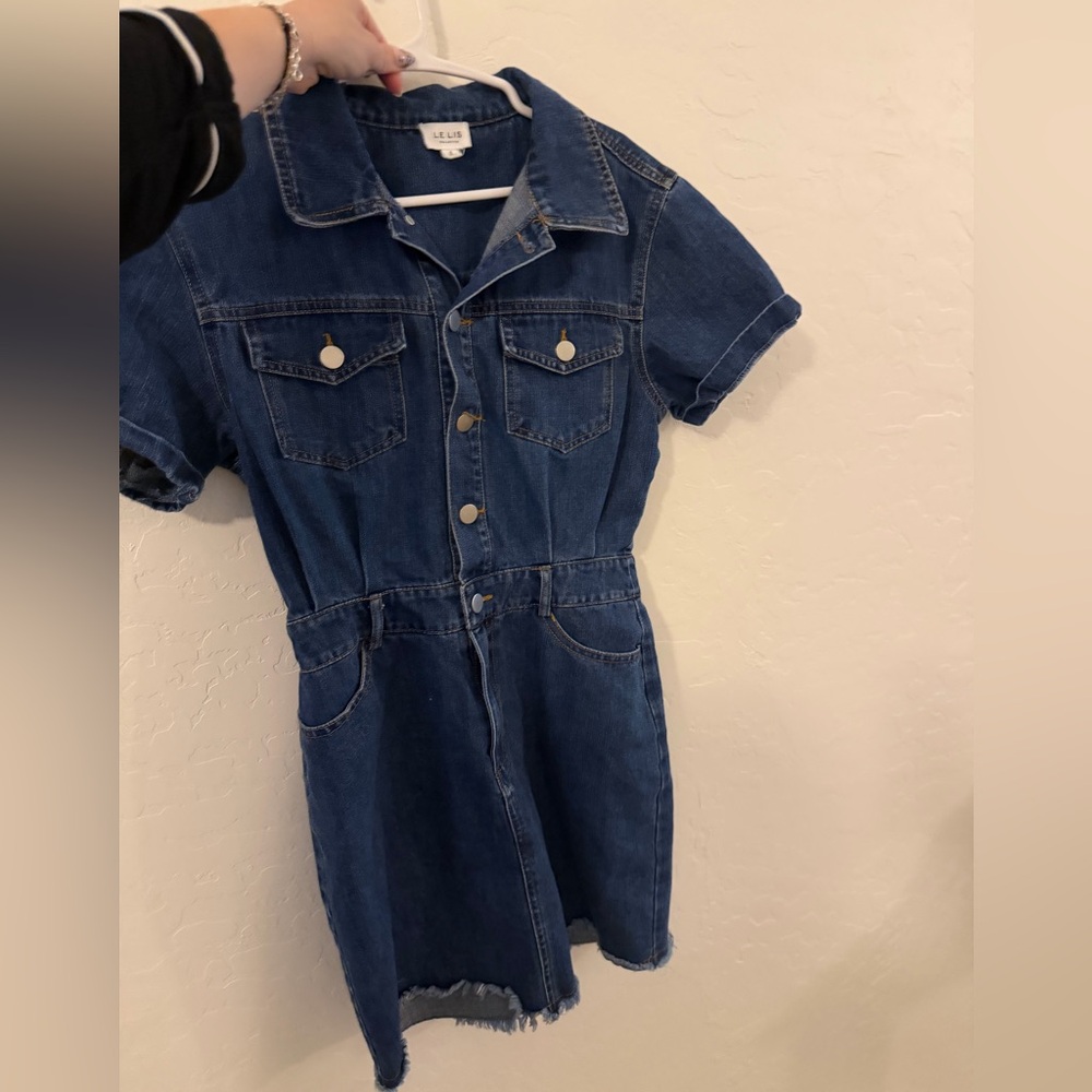 LE LIS Dark Blue Denim Short Sleeve Dress